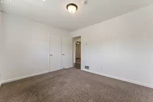 2230 Oak St, North Bend, OR 97459 - Photo 23