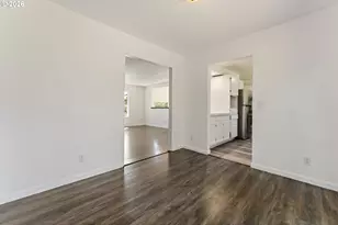 2230 Oak St, North Bend, OR 97459 - Photo 9
