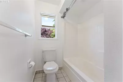 2230 Oak St, North Bend, OR 97459 - Photo 17