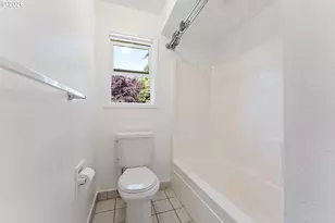 2230 Oak St, North Bend, OR 97459 - Photo 17