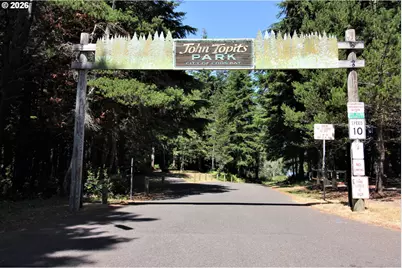1240 Embarcadero Cir, Coos Bay, OR 97420 - Photo 17