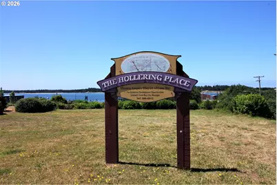 1240 Embarcadero Cir, Coos Bay, OR 97420 - Photo 15