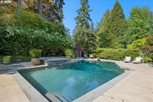 2550 Dellwood Dr, Lake Oswego, OR 97034 - Photo 43