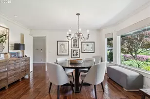 2550 Dellwood Dr, Lake Oswego, OR 97034 - Photo 17