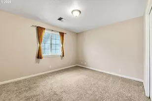 88146 3rd St, Veneta, OR 97487 - Photo 17