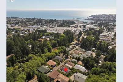 98041 Hallway Rd #37, Brookings, OR 97415 - Photo 3