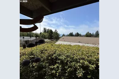 98041 Hallway Rd #37, Brookings, OR 97415 - Photo 9