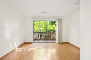 3437 Storey Blvd, Eugene, OR 97405 - Photo 9