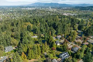 3437 Storey Blvd, Eugene, OR 97405 - Photo 41