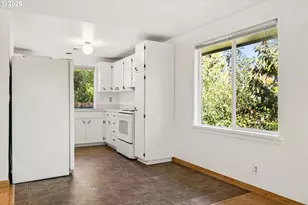 3437 Storey Blvd, Eugene, OR 97405 - Photo 5