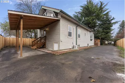 8767 N Peninsular Ave, Portland, OR 97217 - Photo 33