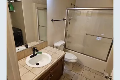 1739 NE Dekum St, Portland, OR 97211 - Photo 3