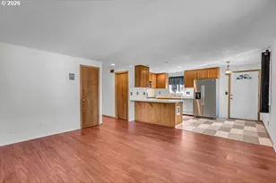 2454 NW 4th Ave, Hillsboro, OR 97124 - Photo 7