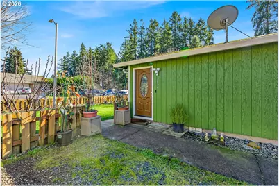 2454 NW 4th Ave, Hillsboro, OR 97124 - Photo 5