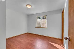 2454 NW 4th Ave, Hillsboro, OR 97124 - Photo 17