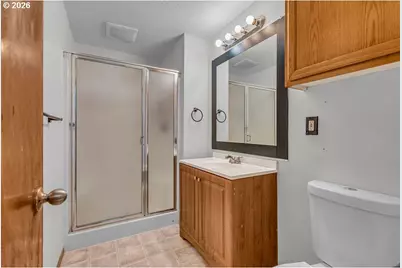 2454 NW 4th Ave, Hillsboro, OR 97124 - Photo 19