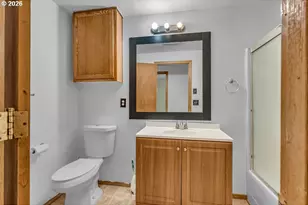 2454 NW 4th Ave, Hillsboro, OR 97124 - Photo 13