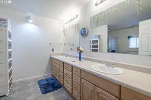 1199 N Terry St, Eugene, OR 97402 - Photo 25