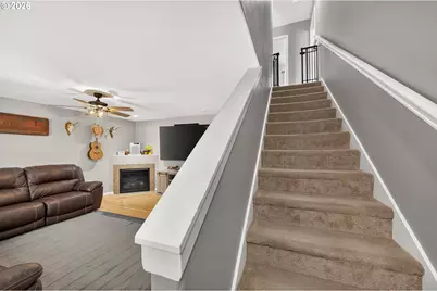 408 Sunset Ct, Amity, OR 97101 - Photo 15