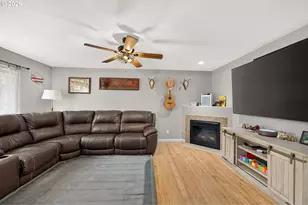 408 Sunset Ct, Amity, OR 97101 - Photo 29