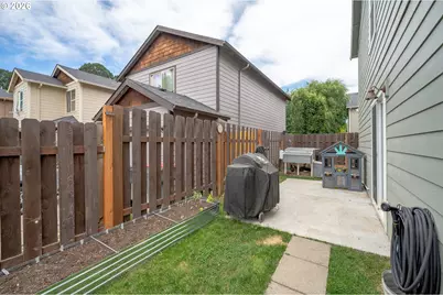 408 Sunset Ct, Amity, OR 97101 - Photo 5