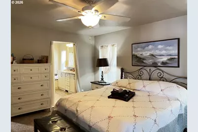 83235 Clear Lake Rd, Florence, OR 97439 - Photo 11