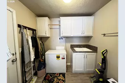 83235 Clear Lake Rd, Florence, OR 97439 - Photo 21