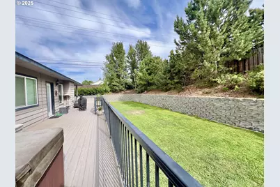 994 E Hurlburt Ave, Hermiston, OR 97838 - Photo 27