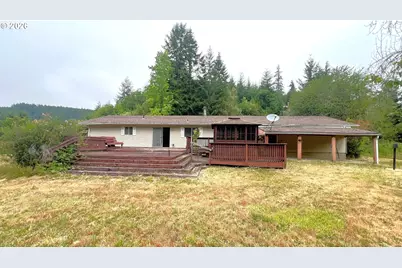 10082 Lone Pine Ln, Myrtle Point, OR 97458 - Photo 3