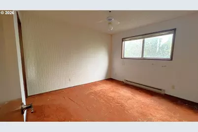 10082 Lone Pine Ln, Myrtle Point, OR 97458 - Photo 17