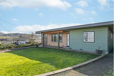 1993 Linnell Ave, Roseburg, OR 97471 - Photo 29