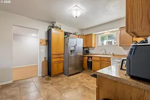 1993 Linnell Ave, Roseburg, OR 97471 - Photo 7