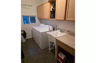 1993 Linnell Ave, Roseburg, OR 97471 - Photo 15