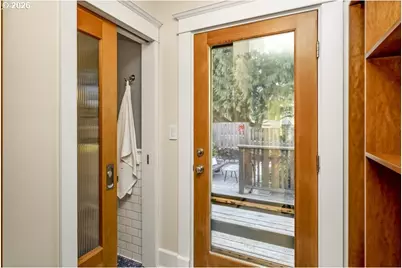 1833 NE 48th Ave, Portland, OR 97213 - Photo 17