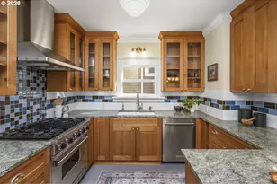 1833 NE 48th Ave, Portland, OR 97213 - Photo 11
