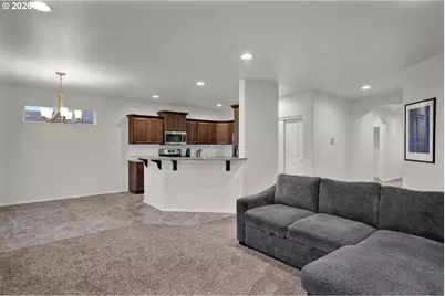 1981 S 59th St, Springfield, OR 97478 - Photo 7