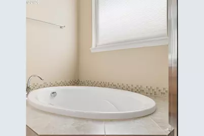 14345 SE Vista Heights St, Happy Valley, OR 97086 - Photo 23