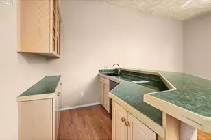 2525 NW 141st Pl, Portland, OR 97229 - Photo 21