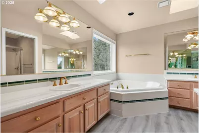 2525 NW 141st Pl, Portland, OR 97229 - Photo 31