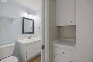 2696 Terrace View Dr, Eugene, OR 97405 - Photo 19