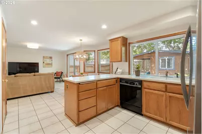12295 SW Anton Dr, Portland, OR 97223 - Photo 13