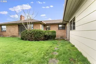 11272 NE Knott St, Portland, OR 97220 - Photo 31