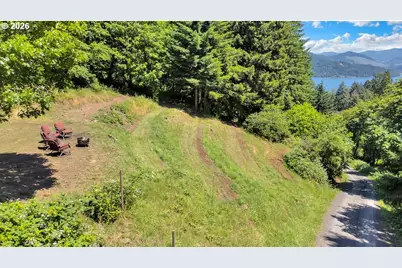 35235 Row River Rd, Cottage Grove, OR 97424 - Photo 3