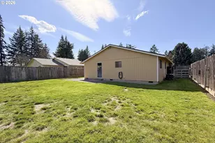 722 NE 197th Ave, Portland, OR 97230 - Photo 27