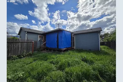 340 E 6th Ave, Riddle, OR 97469 - Photo 9