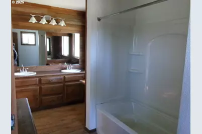 1104 Rio Nes Ln, Roseburg, OR 97470 - Photo 35