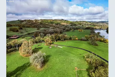 1104 Rio Nes Ln, Roseburg, OR 97470 - Photo 25