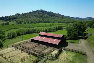 1104 Rio Nes Ln, Roseburg, OR 97470 - Photo 39