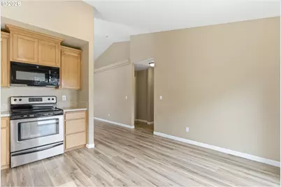 4933 Periwinkle Dr, Salem, OR 97317 - Photo 19