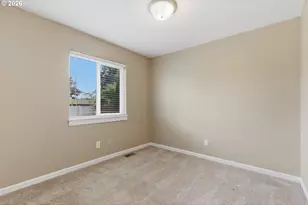 4933 Periwinkle Dr, Salem, OR 97317 - Photo 29